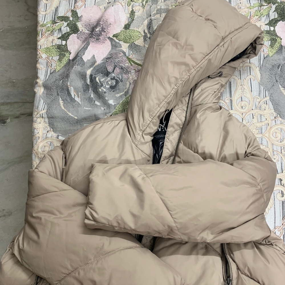 Brand new zara short puffer jacket - Picture 5 of 7
